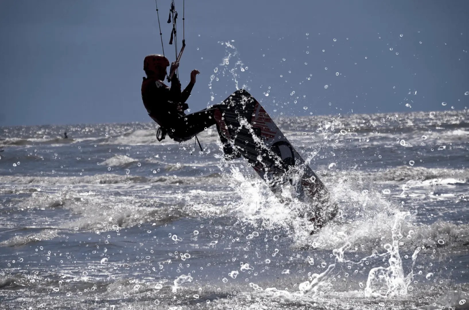 Kite Skiing