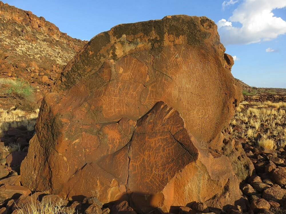 Marti Rock Art                